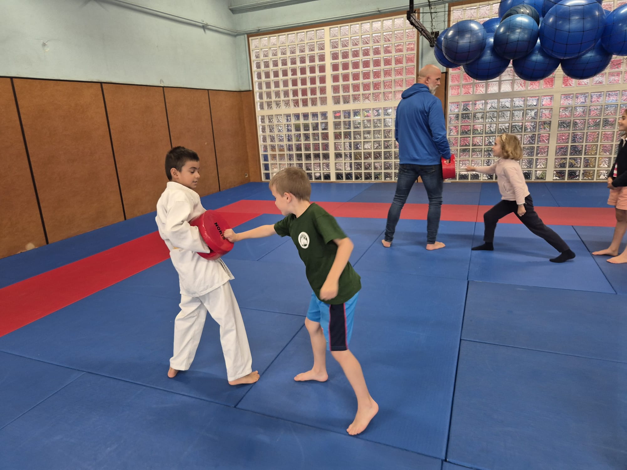 WhatsApp Image 2025-10-22 at 11.39.03 (1)